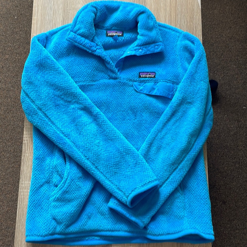 Patagonia blue women’s synchilla